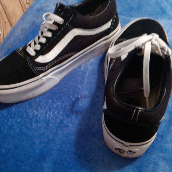 vans - Picture 4 of 4